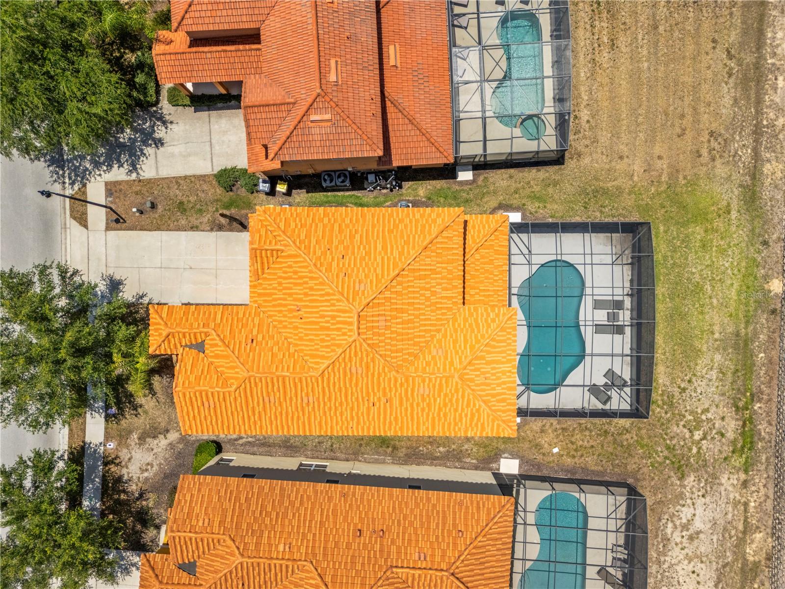 WATERSONG PH 01 - Residential