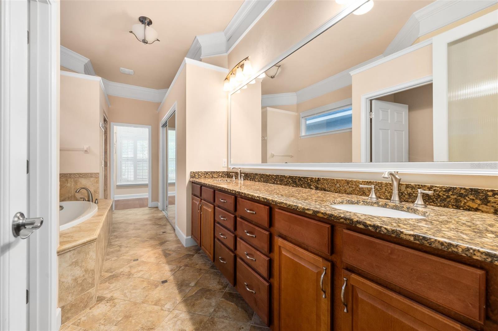 ELOISE GARDENS PH 2 - Residential