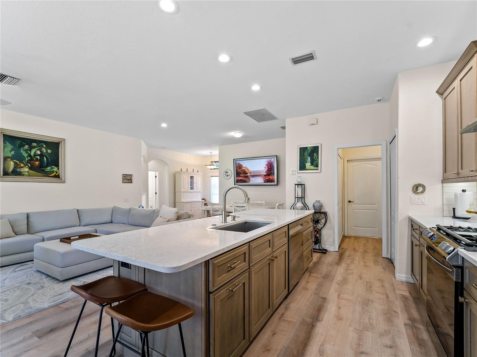 EDGEWATER VILLAGE SUBPHASE A UNIT 4B - Residential