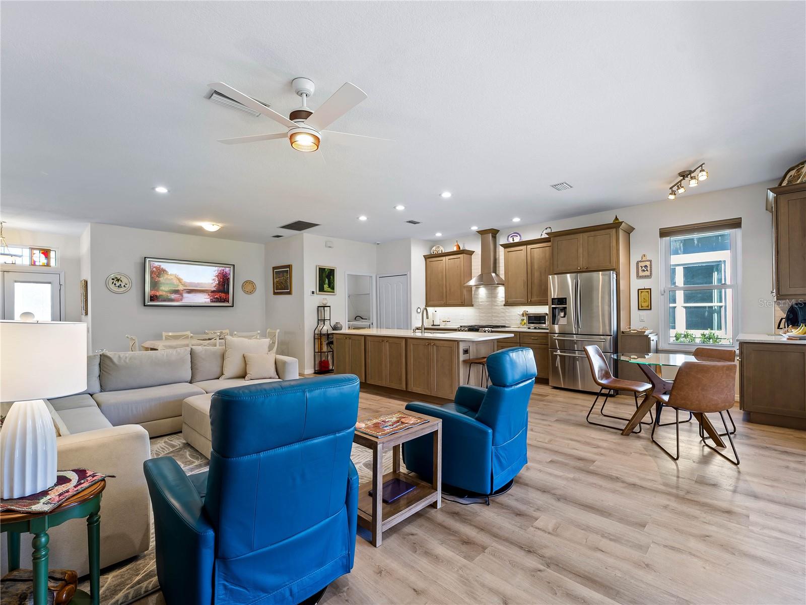 EDGEWATER VILLAGE SUBPHASE A UNIT 4B - Residential