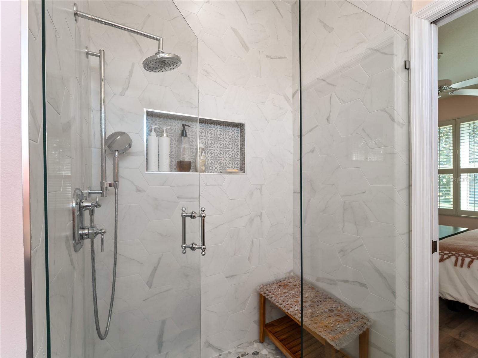 EDGEWATER VILLAGE SUBPHASE A UNIT 4B - Residential