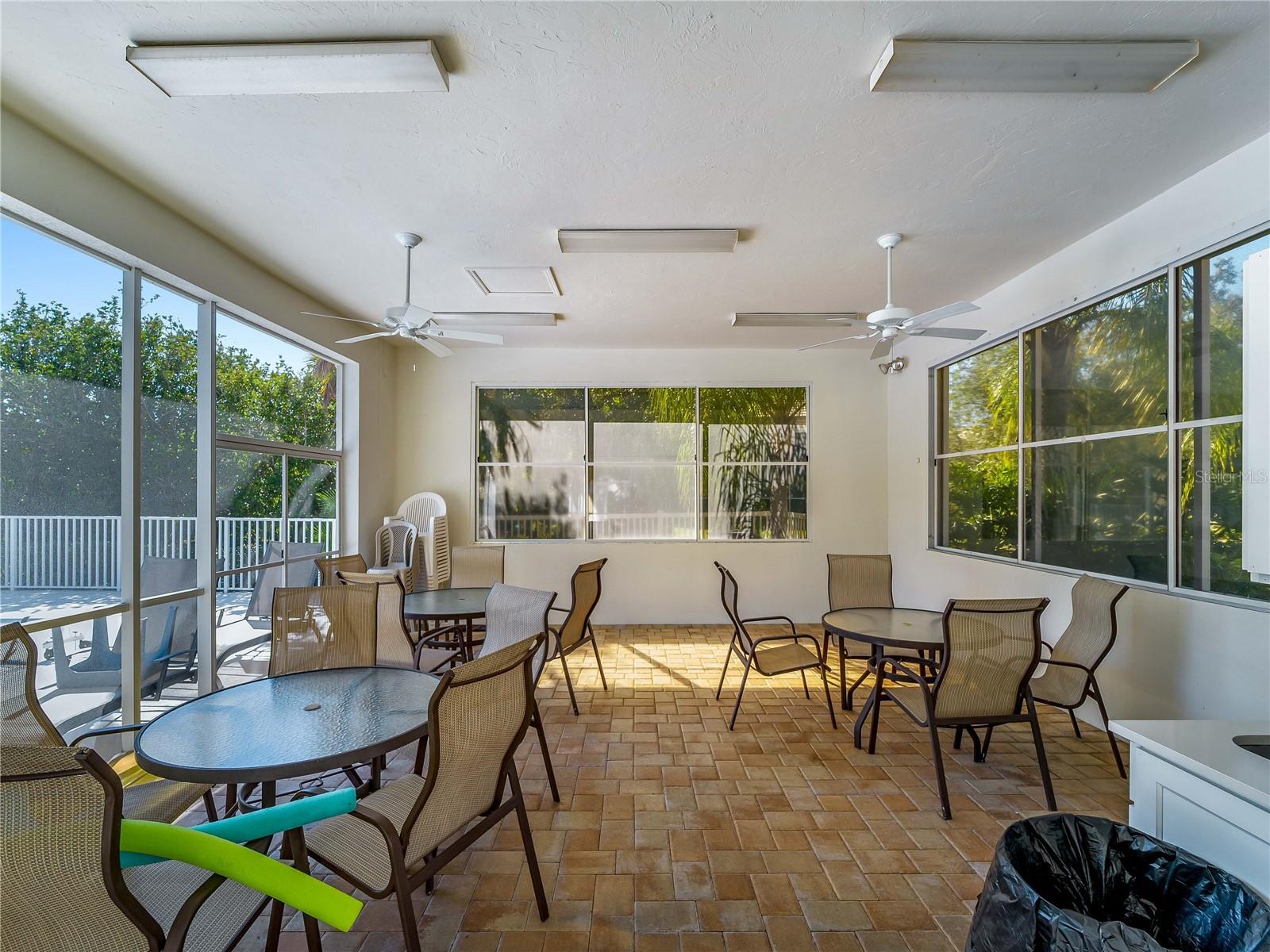 EDGEWATER VILLAGE SUBPHASE A UNIT 4B - Residential