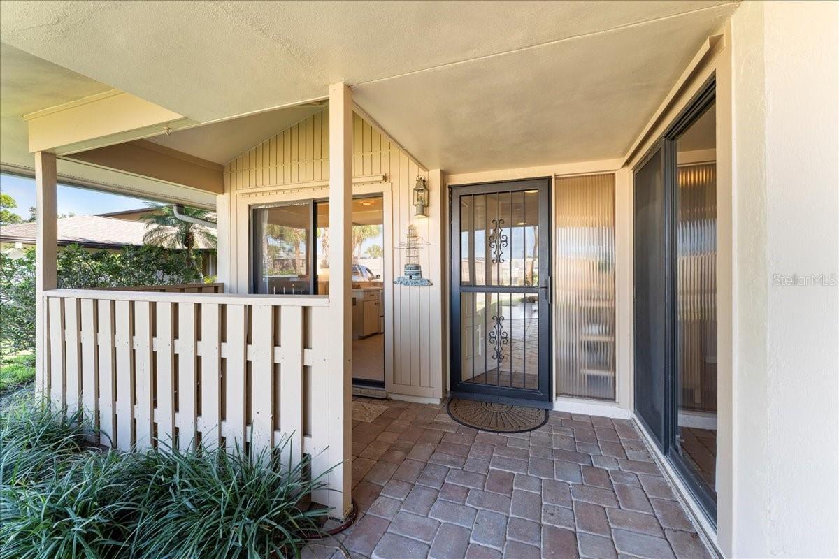 SCHOONER BAY - Residential