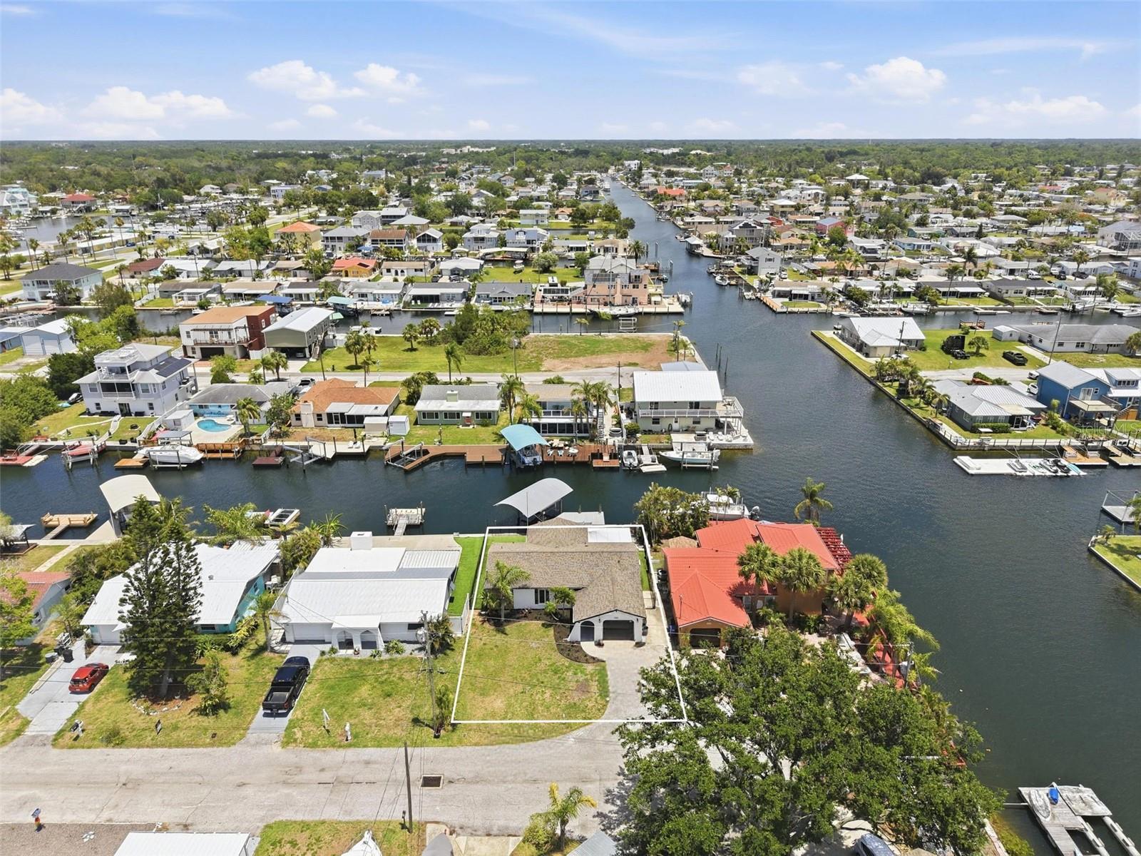 HUDSON BEACH ESTATES - Residential