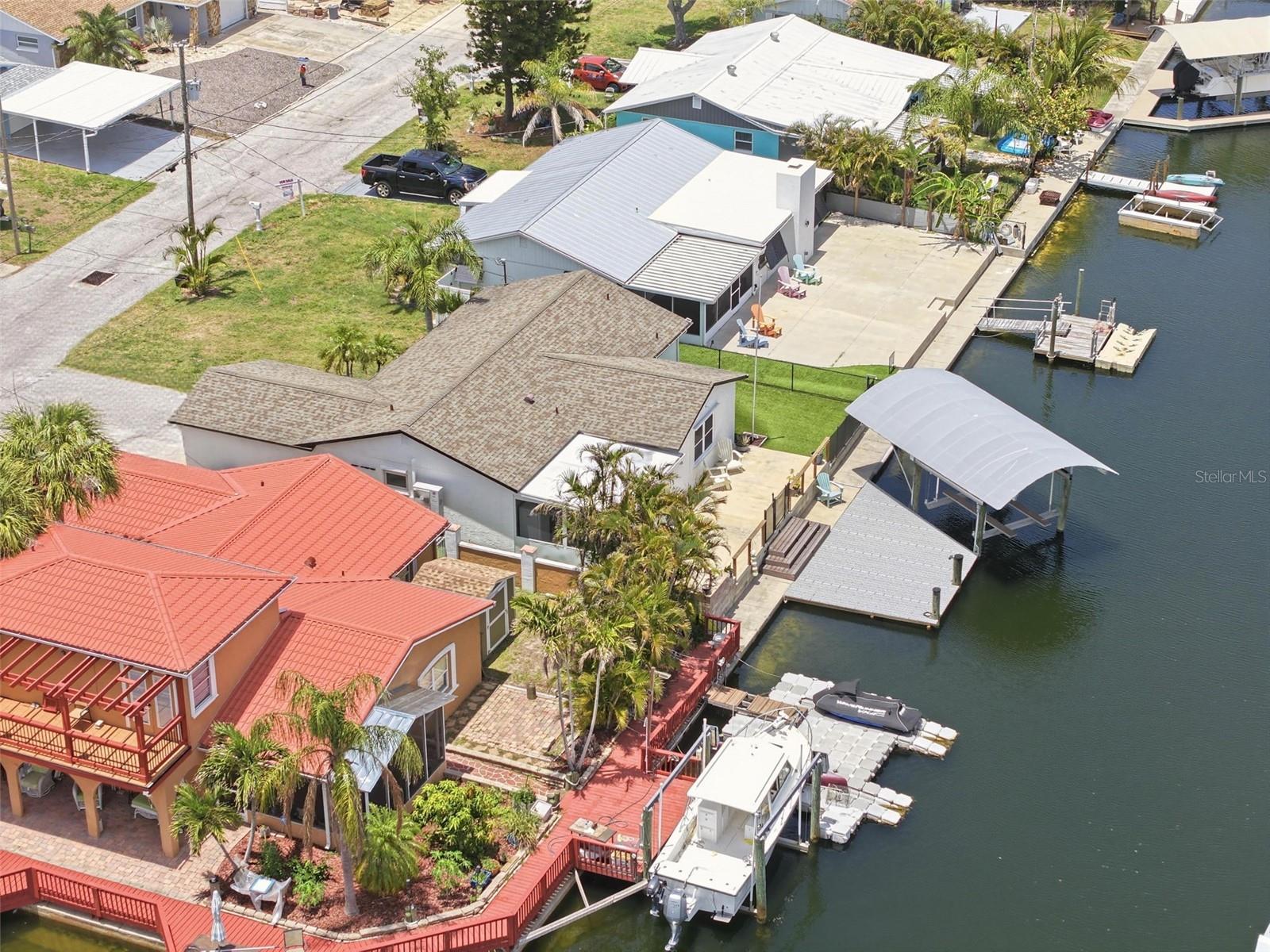 HUDSON BEACH ESTATES - Residential
