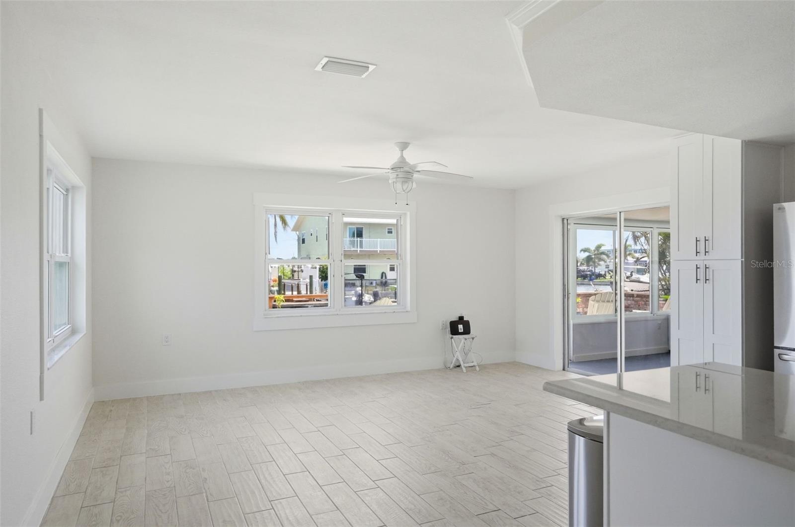HUDSON BEACH ESTATES - Residential