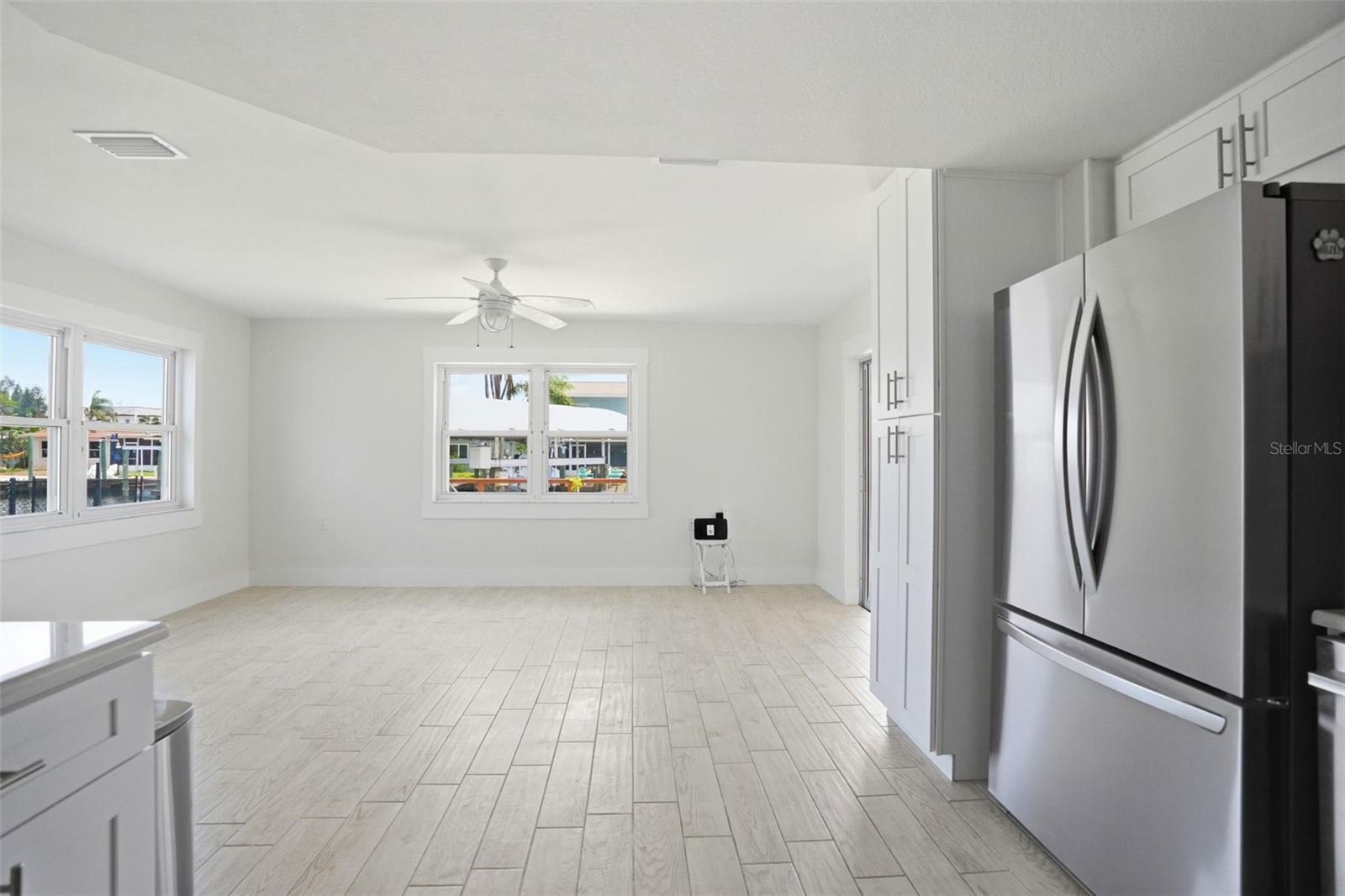 HUDSON BEACH ESTATES - Residential