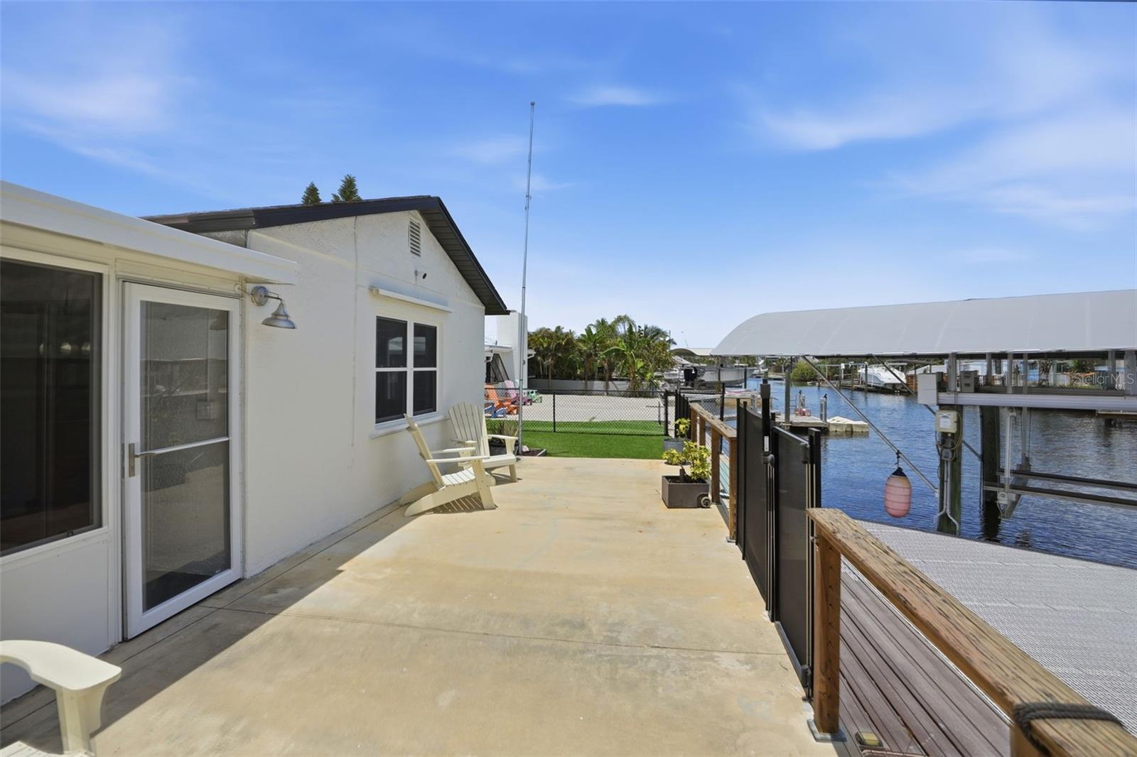 HUDSON BEACH ESTATES - Residential