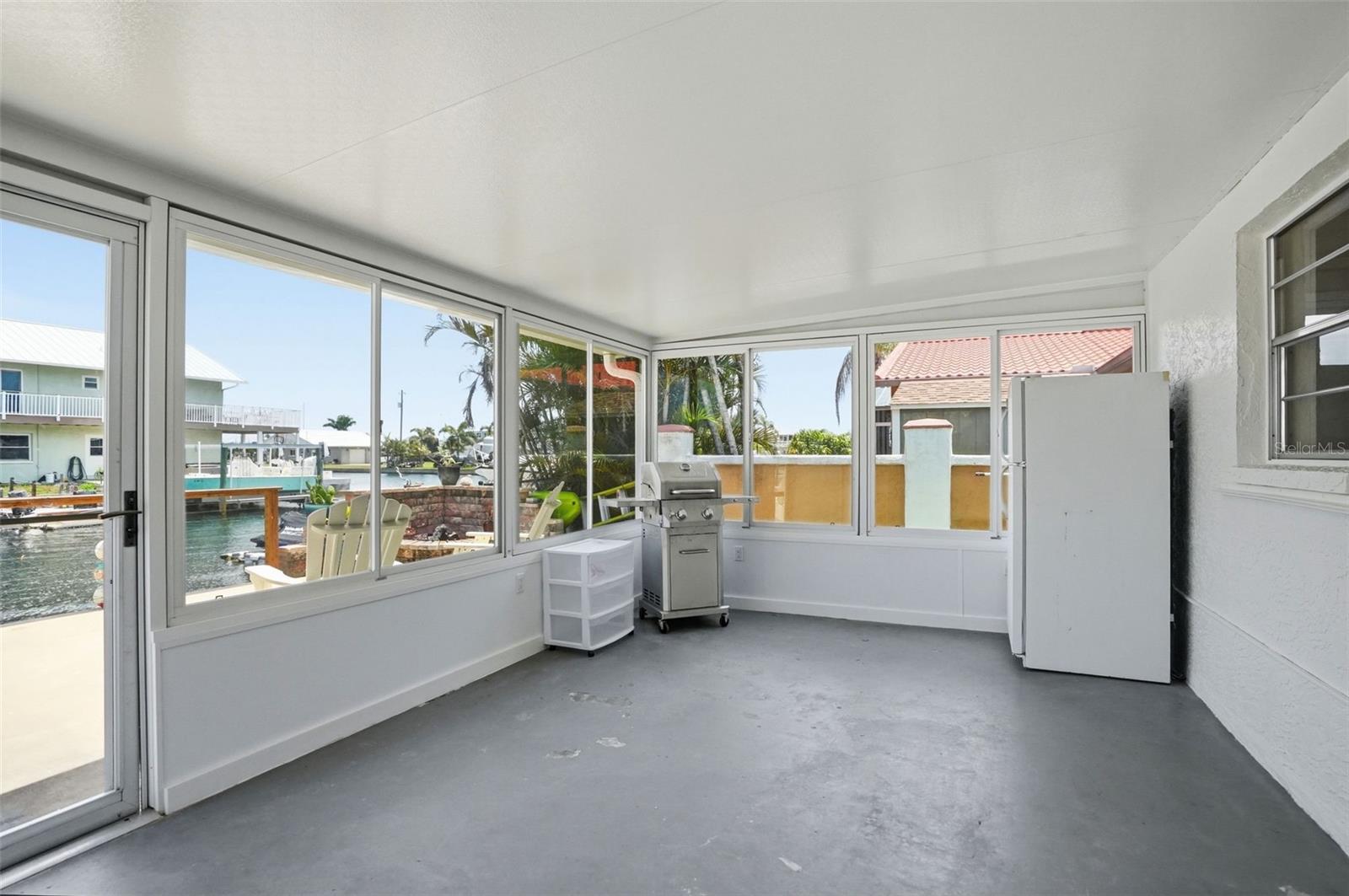 HUDSON BEACH ESTATES - Residential