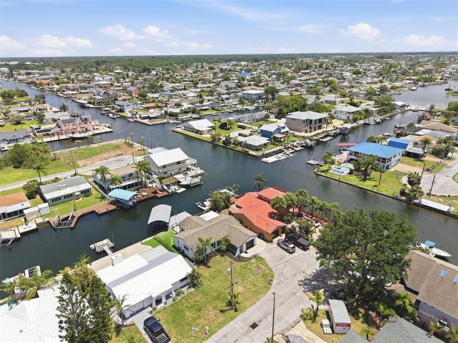 HUDSON BEACH ESTATES - Residential