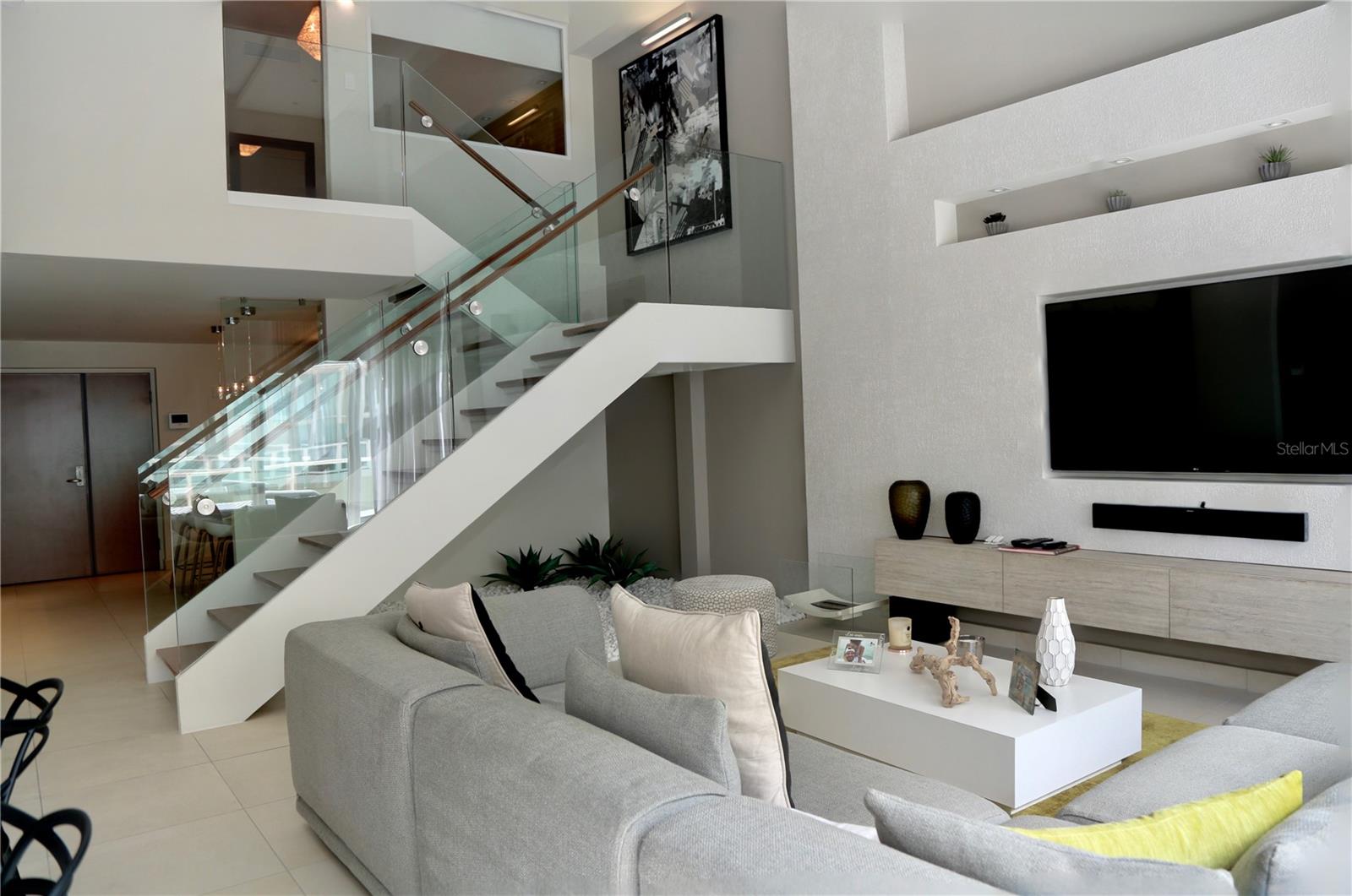 PASEO CARIBE- BAHIA PLAZA - Residential Lease