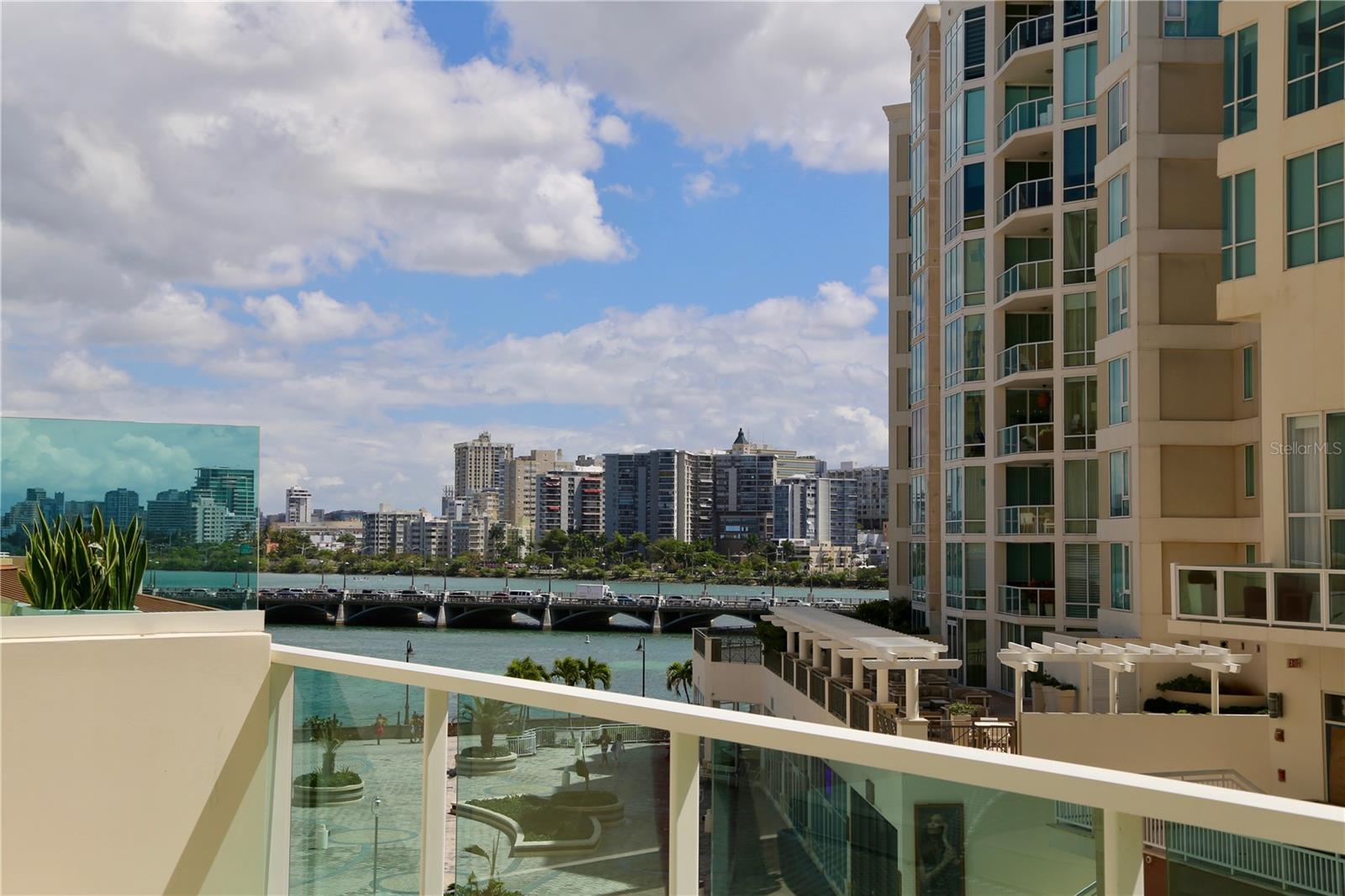 PASEO CARIBE- BAHIA PLAZA - Residential Lease