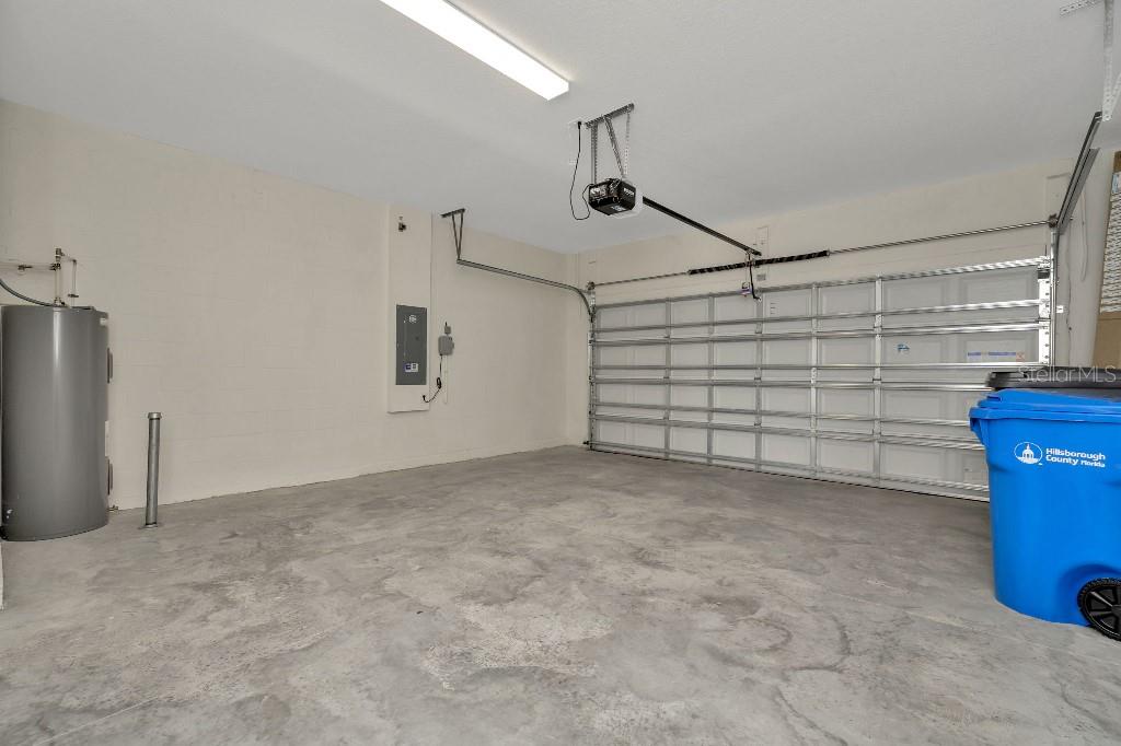 MANGROVE MANOR PH 1 - Residential