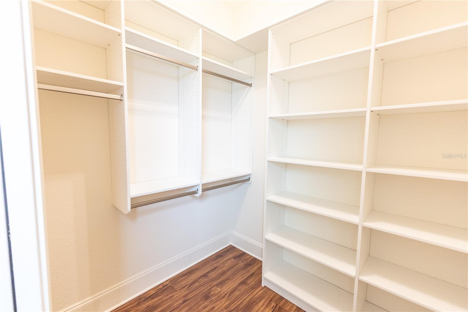 OXFORD LANDINGS - Residential