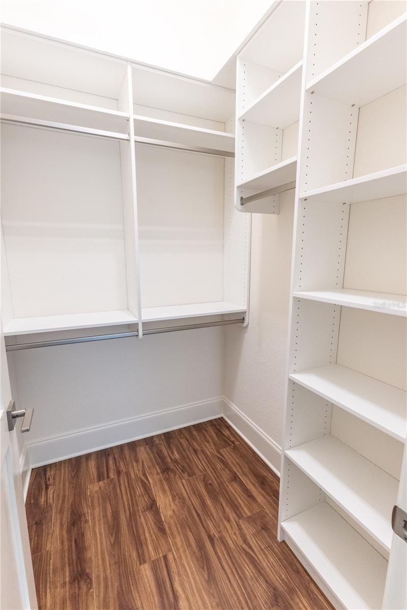 OXFORD LANDINGS - Residential