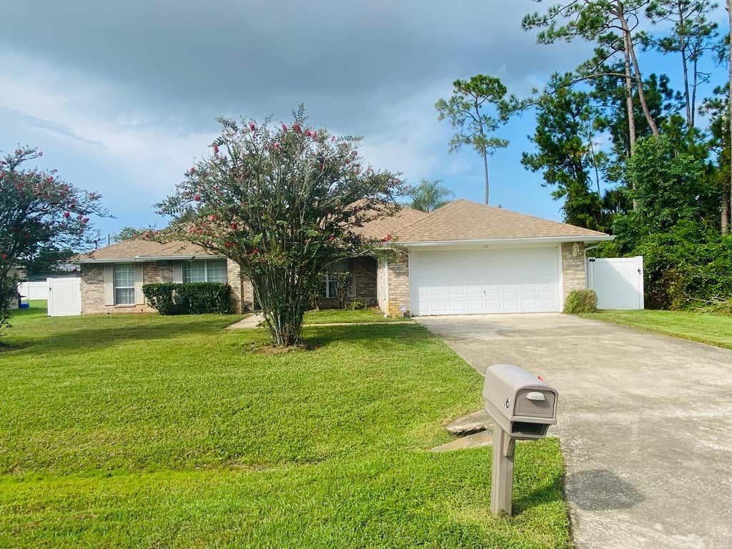 Photo of 16 Red Barn Drive, Palm Coast, FL 32164 (MLS # O6435795)