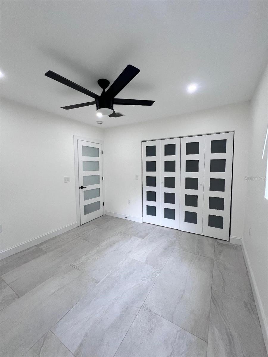 DUNEDIN ISLES 1 - Residential Lease
