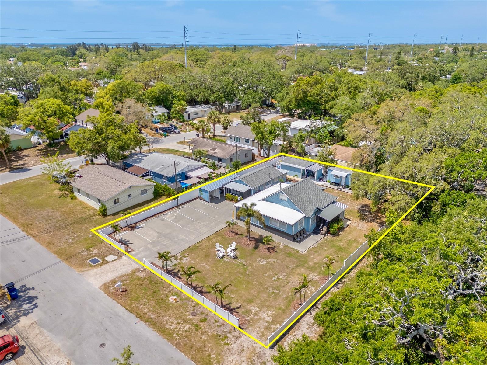 1322 IDLEWILD DRIVE