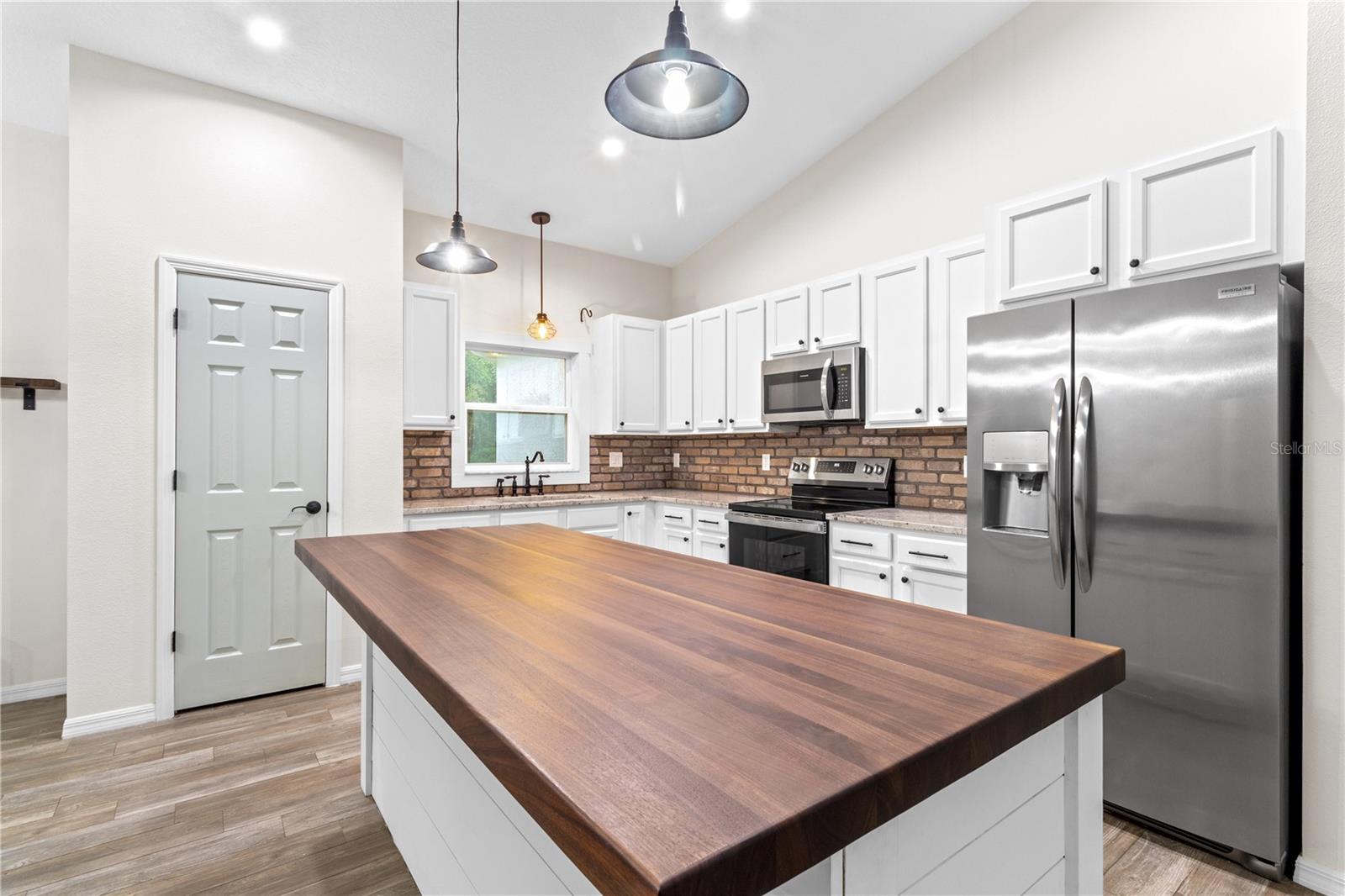 GULF FLORIDA HIGHLANDS - Residential