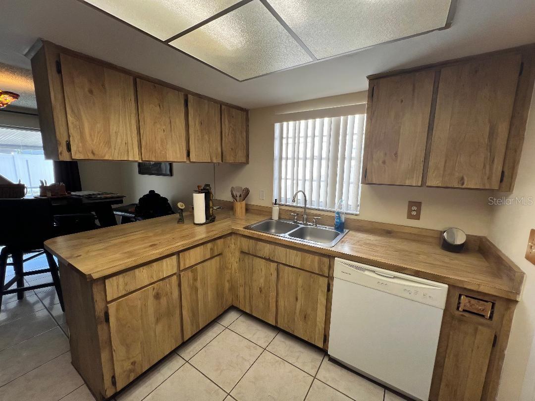 LOGAN GATE VILLG PH III UN 1 - Residential