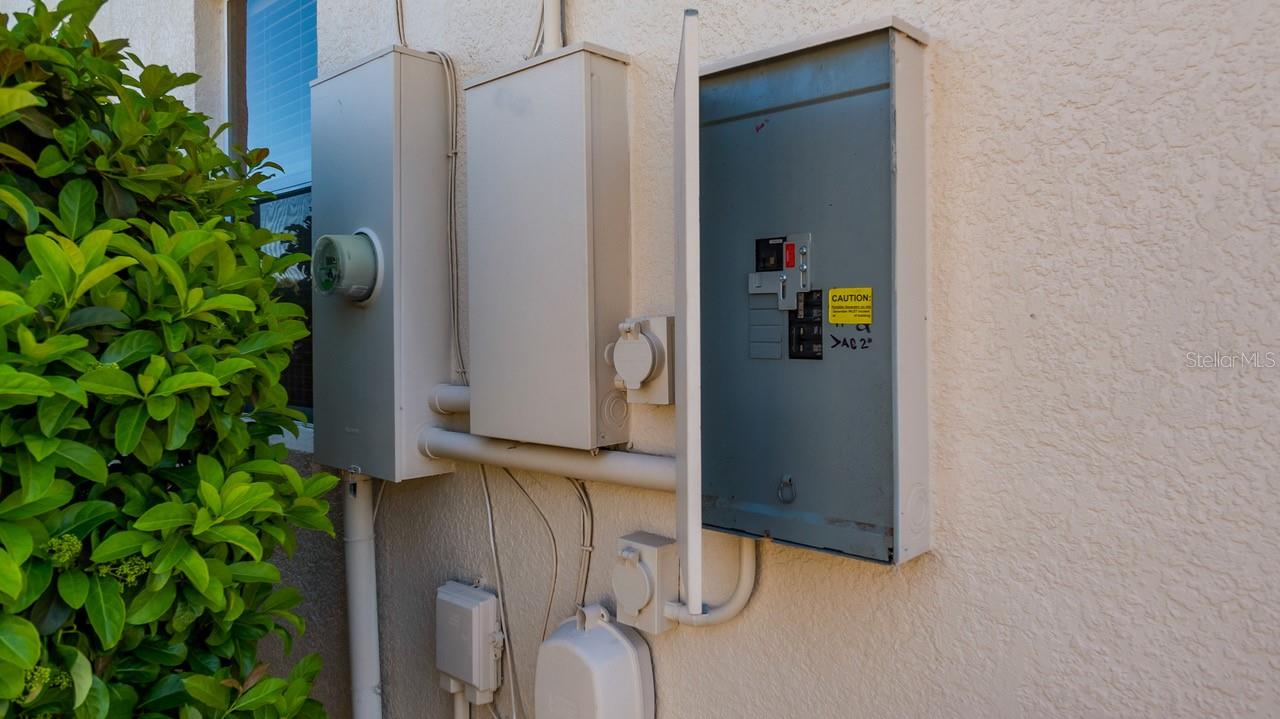 LAKES & SPGS SUB - Residential