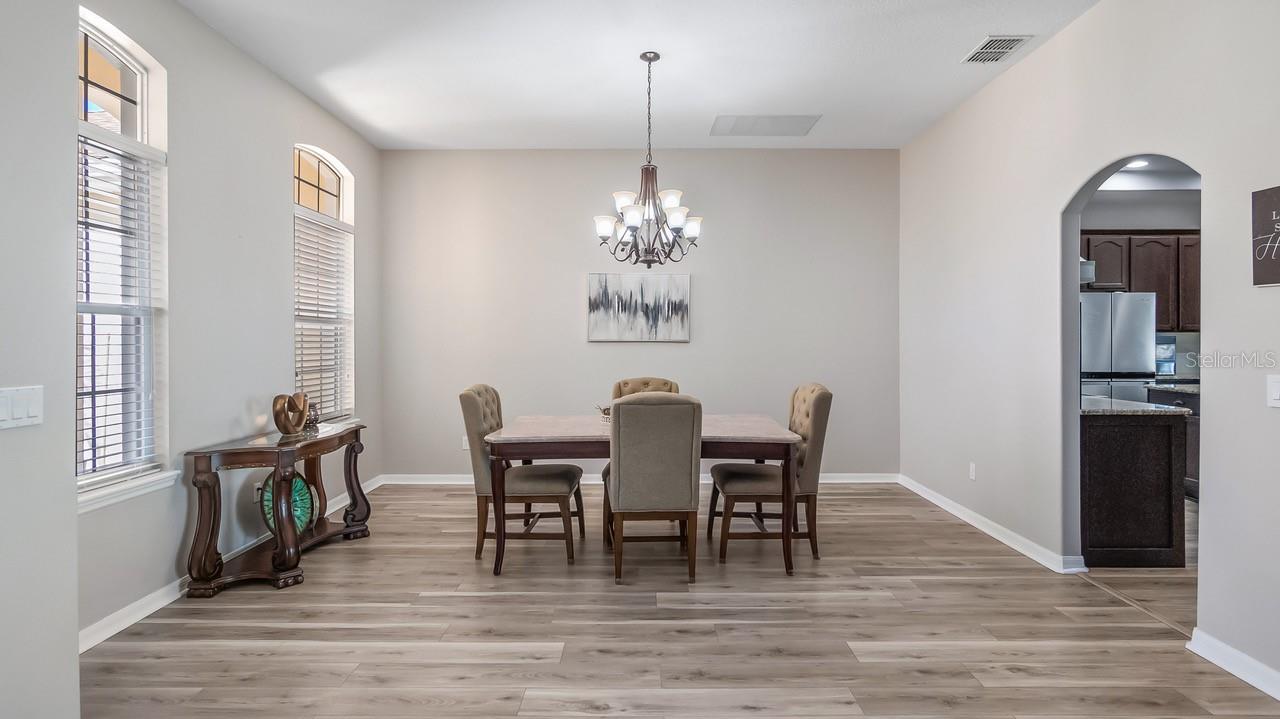 LAKES & SPGS SUB - Residential