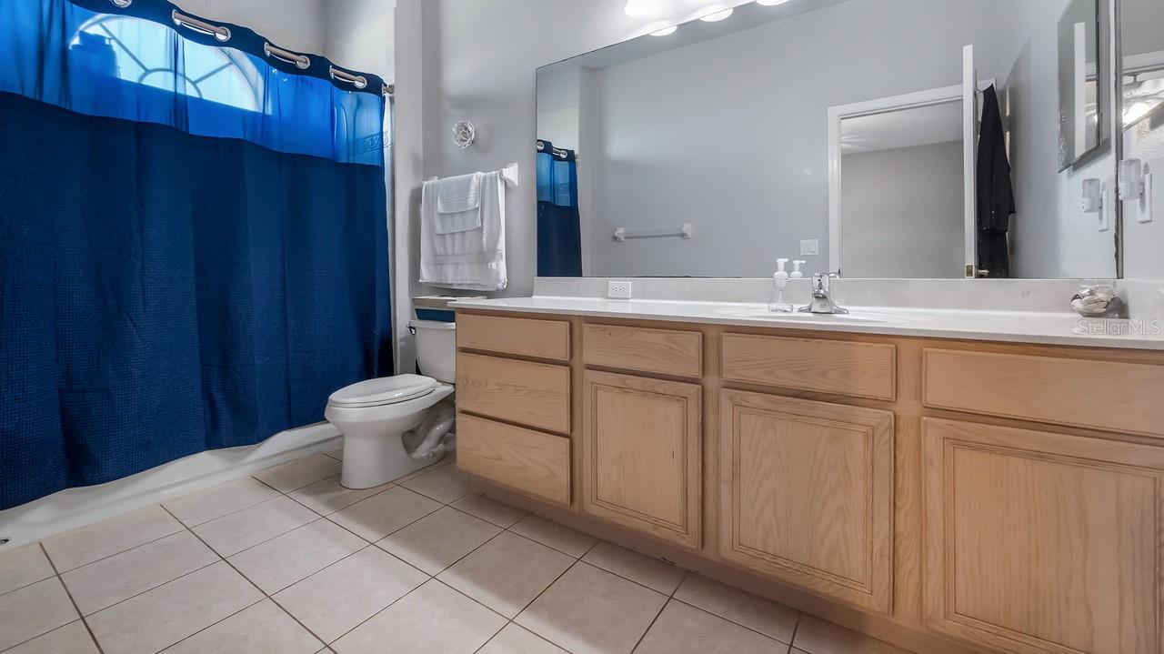 LAKES & SPGS SUB - Residential