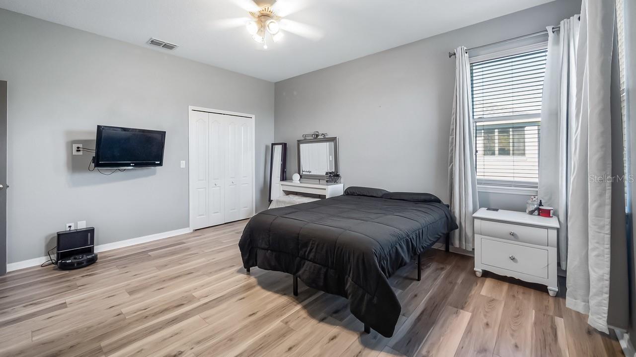 LAKES & SPGS SUB - Residential