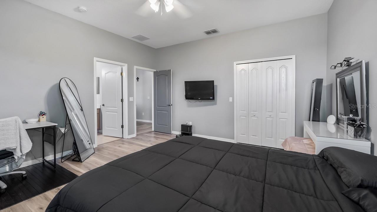 LAKES & SPGS SUB - Residential