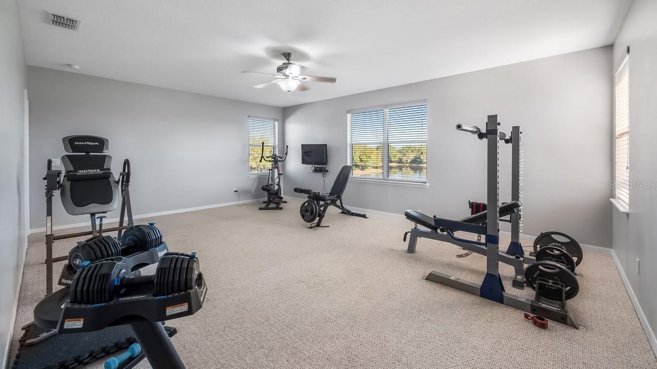 LAKES & SPGS SUB - Residential