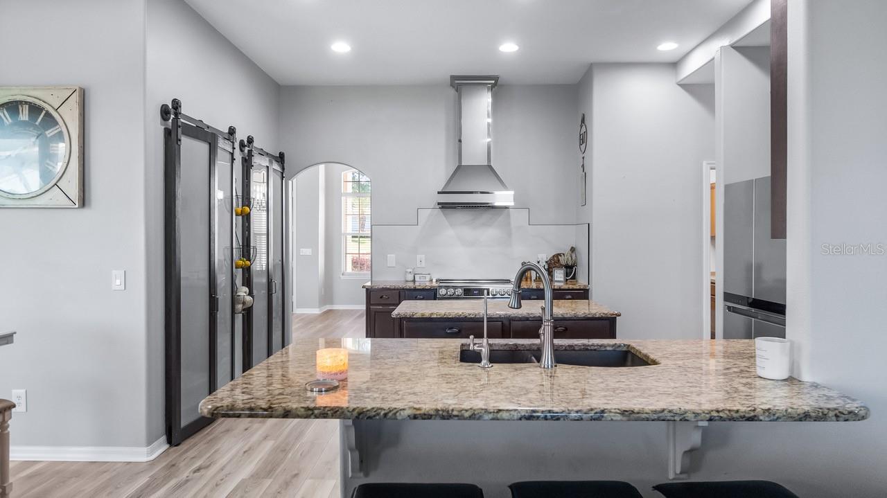 LAKES & SPGS SUB - Residential