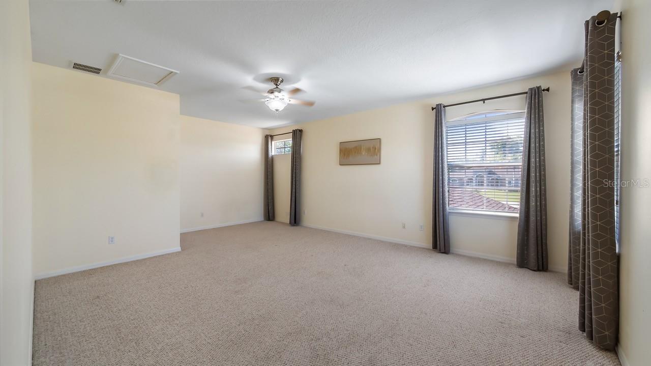 LAKES & SPGS SUB - Residential