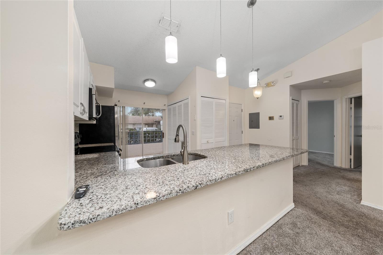 ISLAND COVE VILLAS PH 01 - Residential