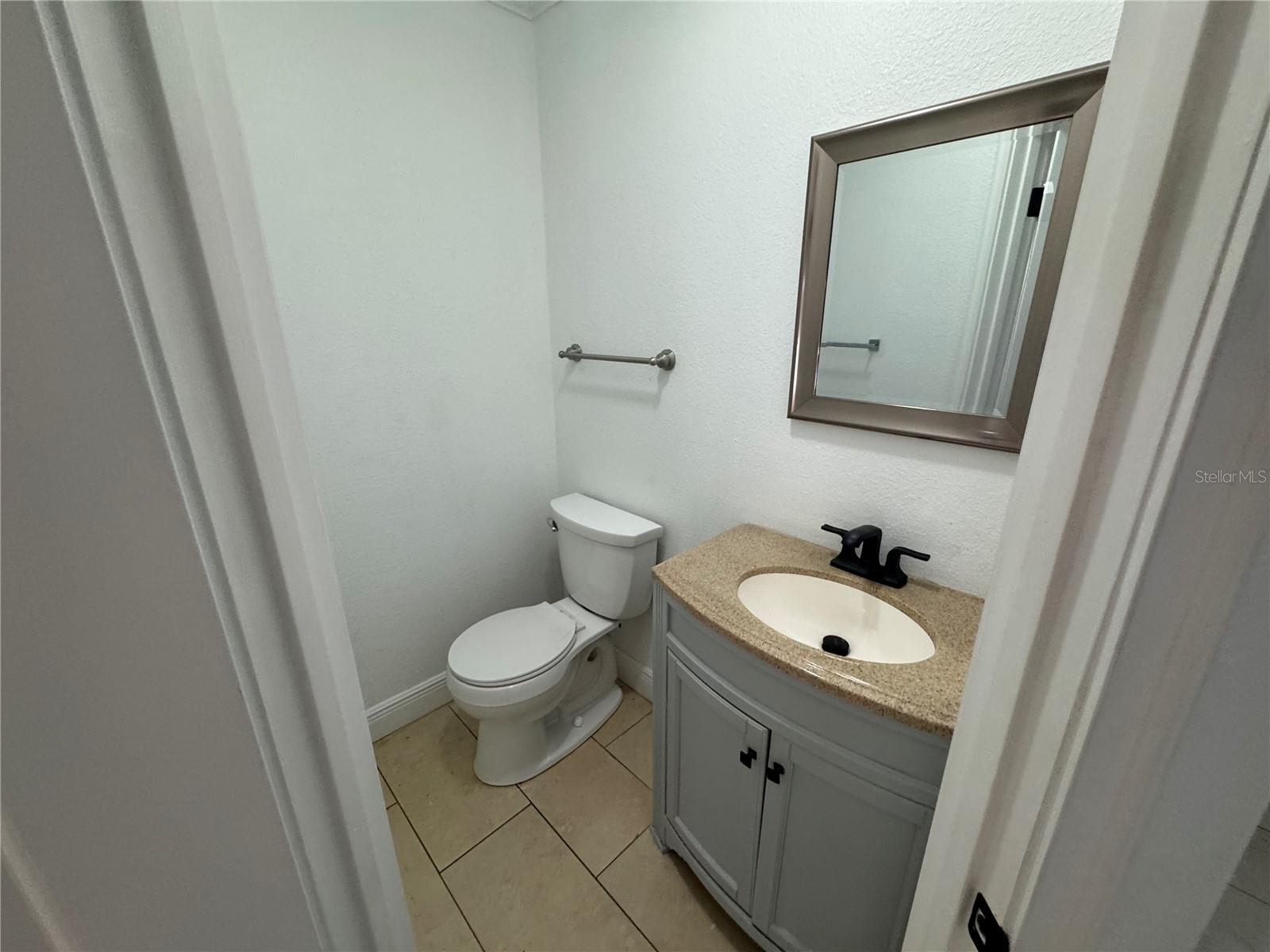 ANGUS ACRES RESUB - Residential Lease