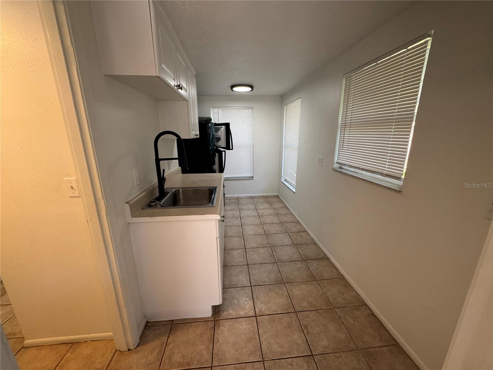 ANGUS ACRES RESUB - Residential Lease