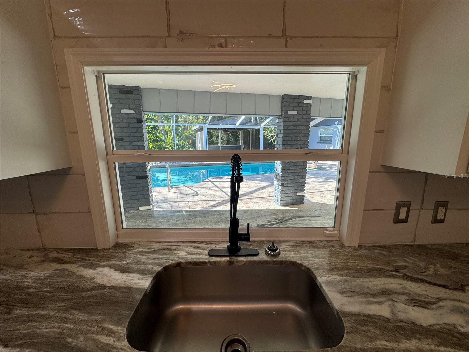 ANGUS ACRES RESUB - Residential Lease