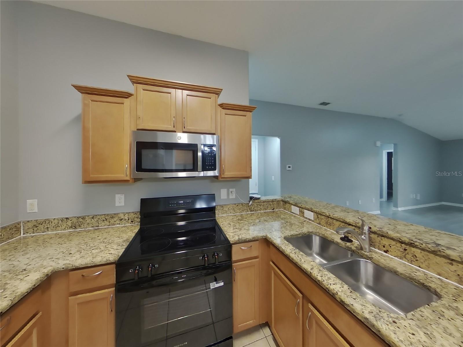 VILLAGES AT AVALON PH 1 - Residential Lease