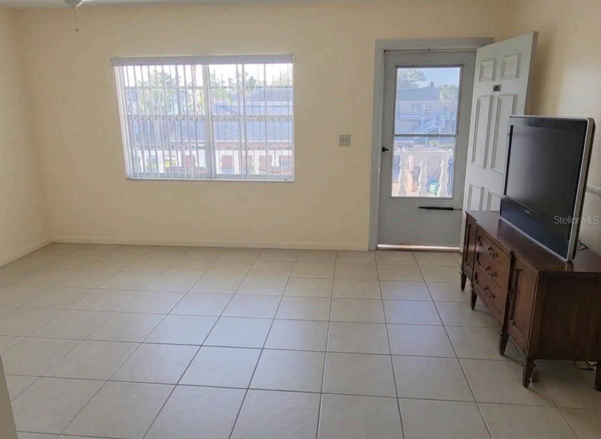 4744 AZALEA DRIVE 204