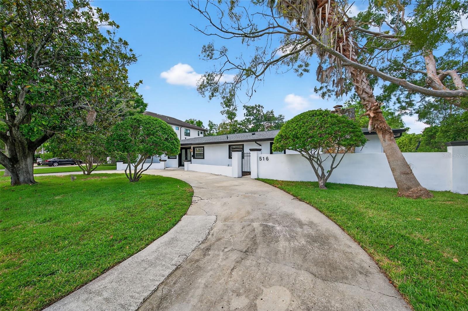 DAVIS ISLANDS - Residential Lease