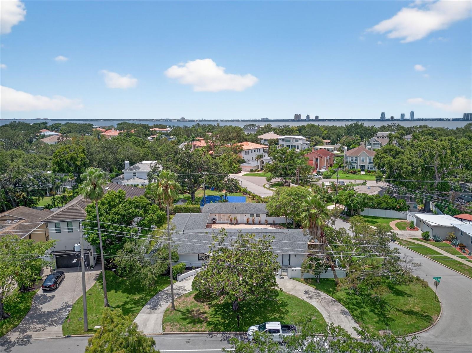 DAVIS ISLANDS - Residential Lease