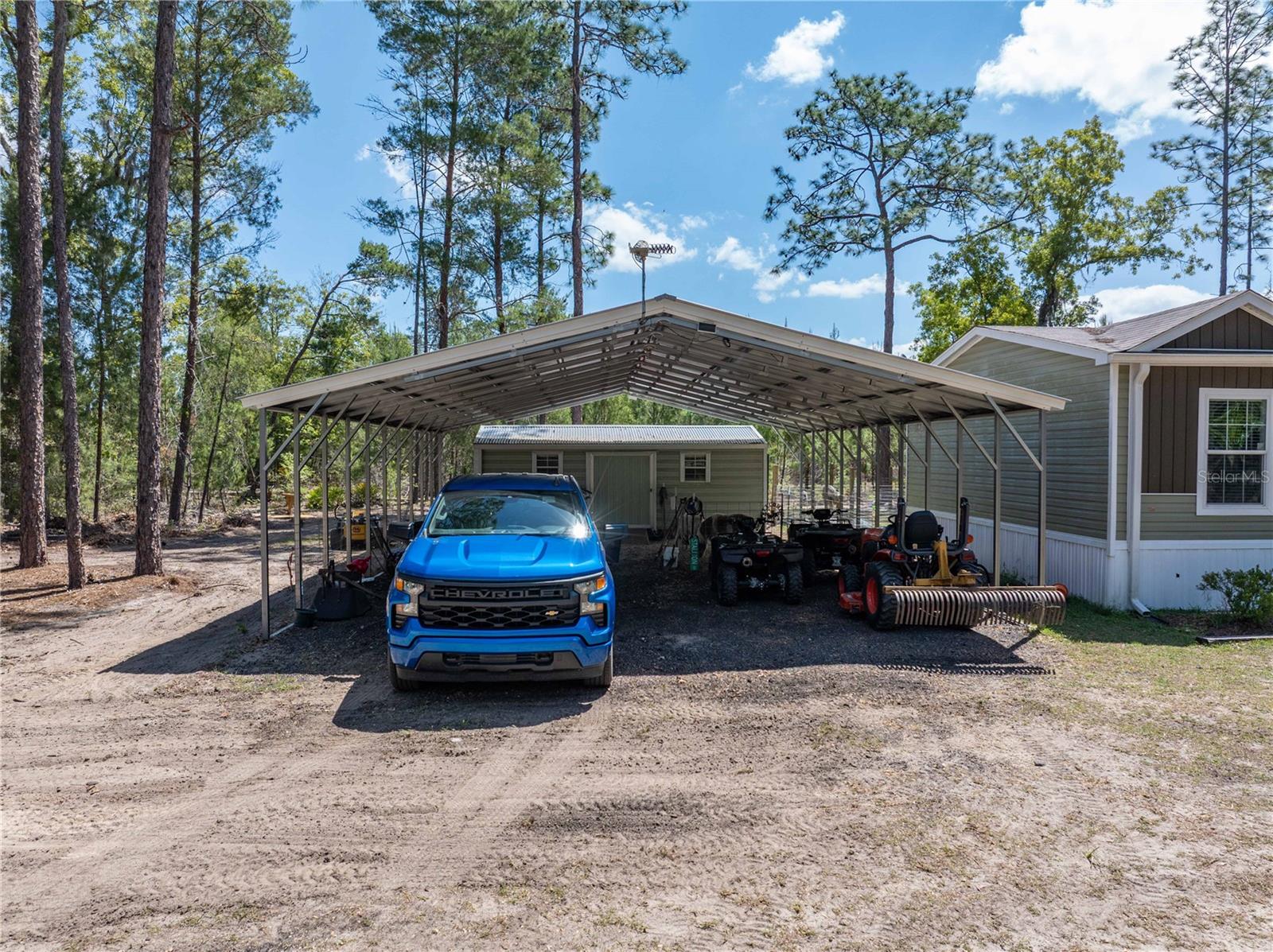 INTERLACHEN LAKE ESTATES - Residential