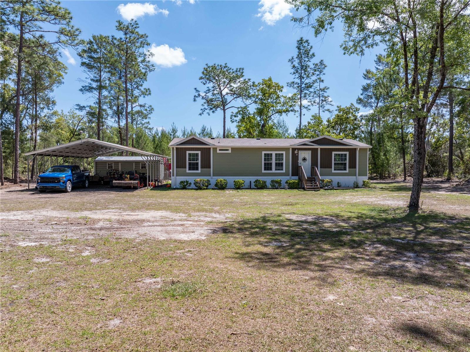 INTERLACHEN LAKE ESTATES - Residential