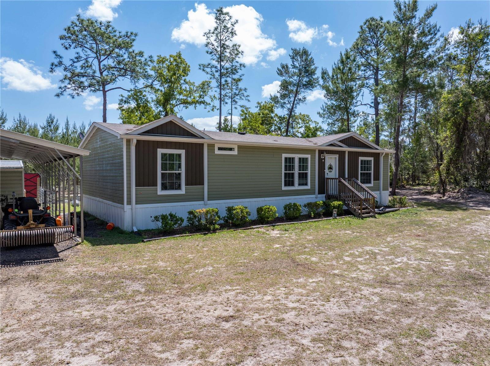 INTERLACHEN LAKE ESTATES - Residential