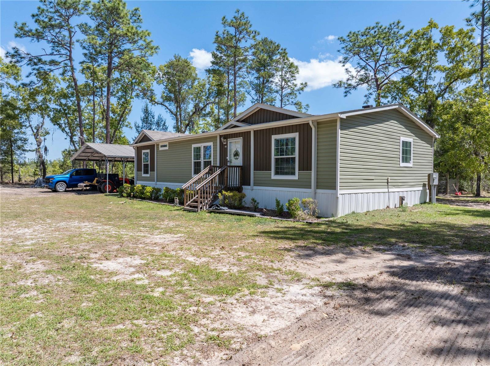 INTERLACHEN LAKE ESTATES - Residential