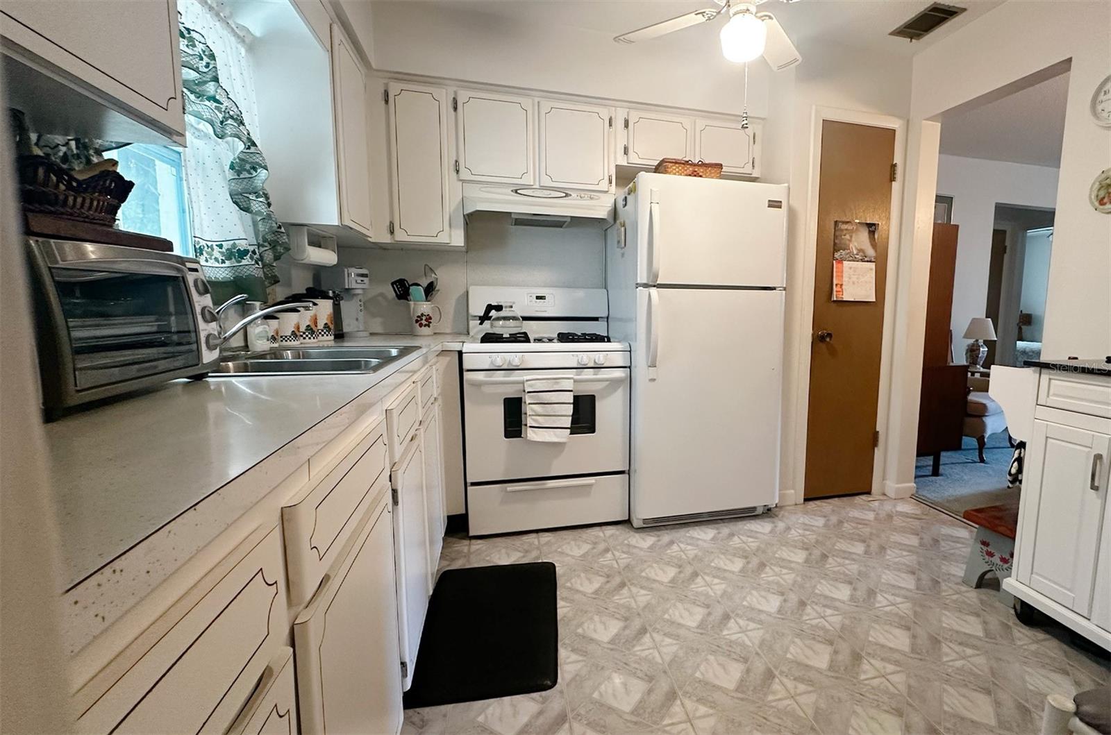 SPRINGWOOD VILLAS - Residential