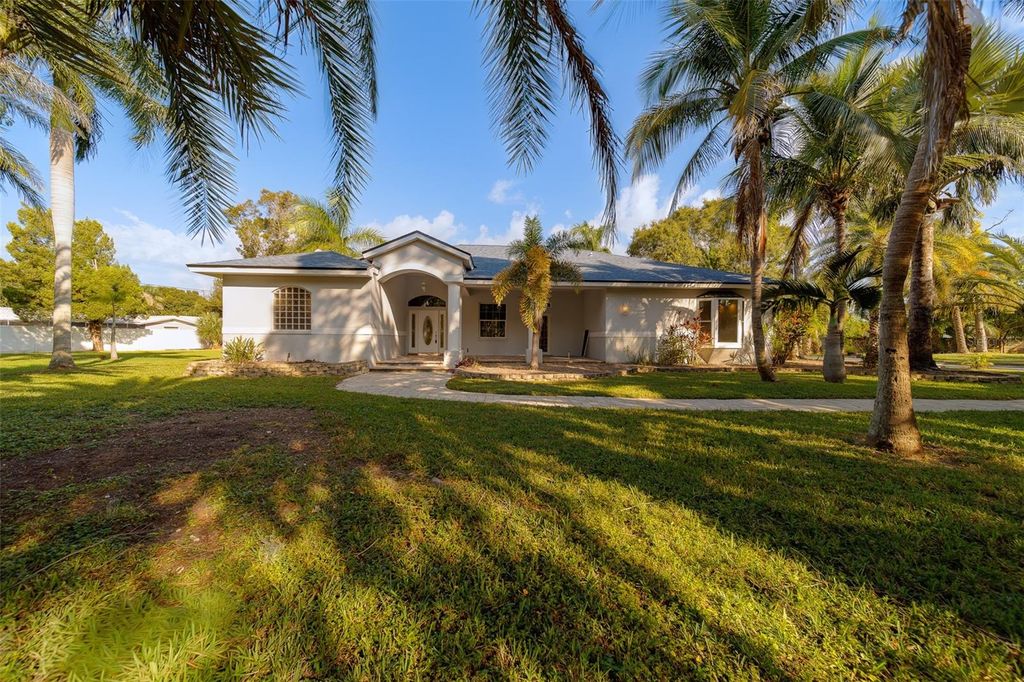 Real estate matching your search 15 Photo of 10933 54th Avenue N, St Petersburg, FL 33708 (MLS # TB8441424)