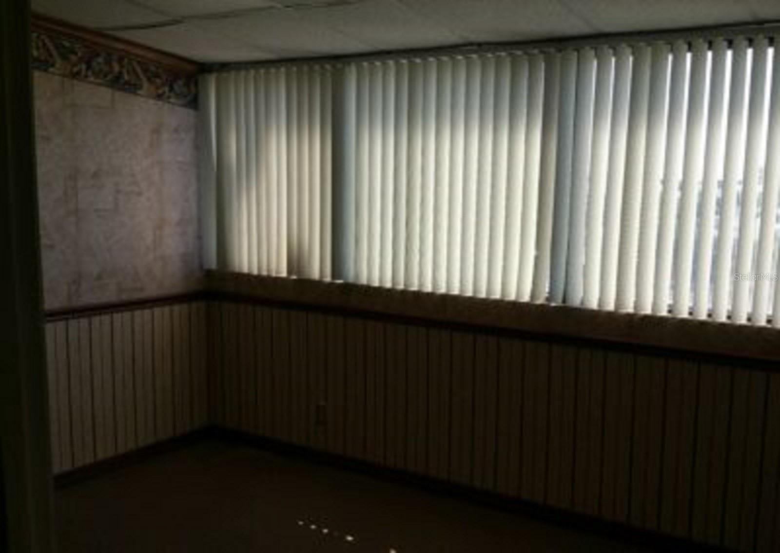 WINTER HAVEN HEIGHTS - Commercial Lease