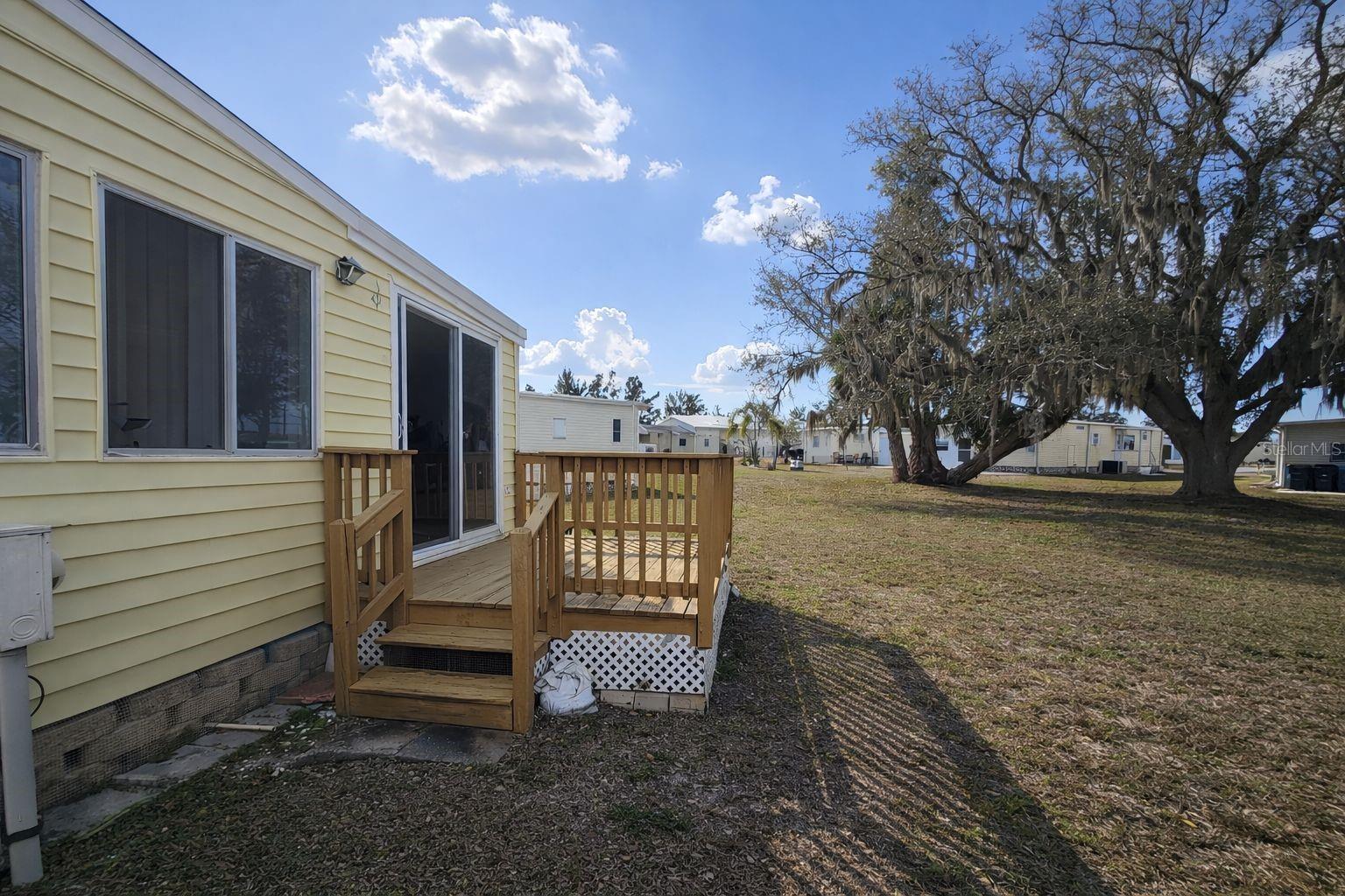 HOLIDAY PARK - Residential