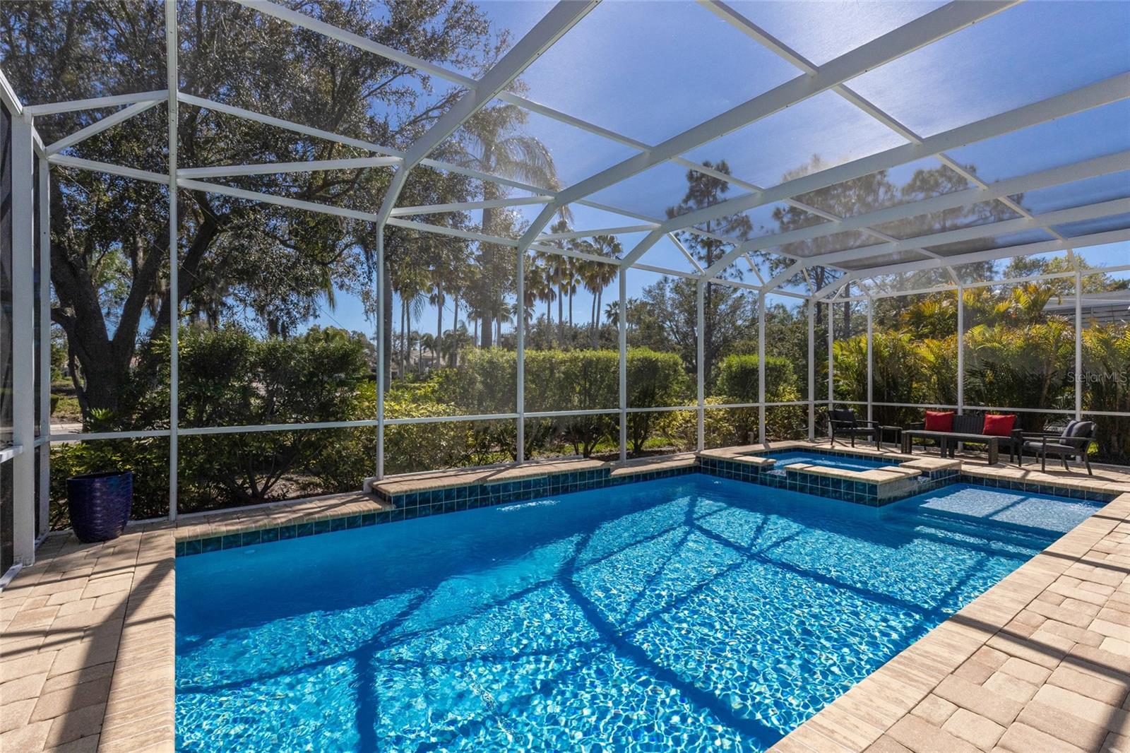 UNIVERSITY PARK - Residential