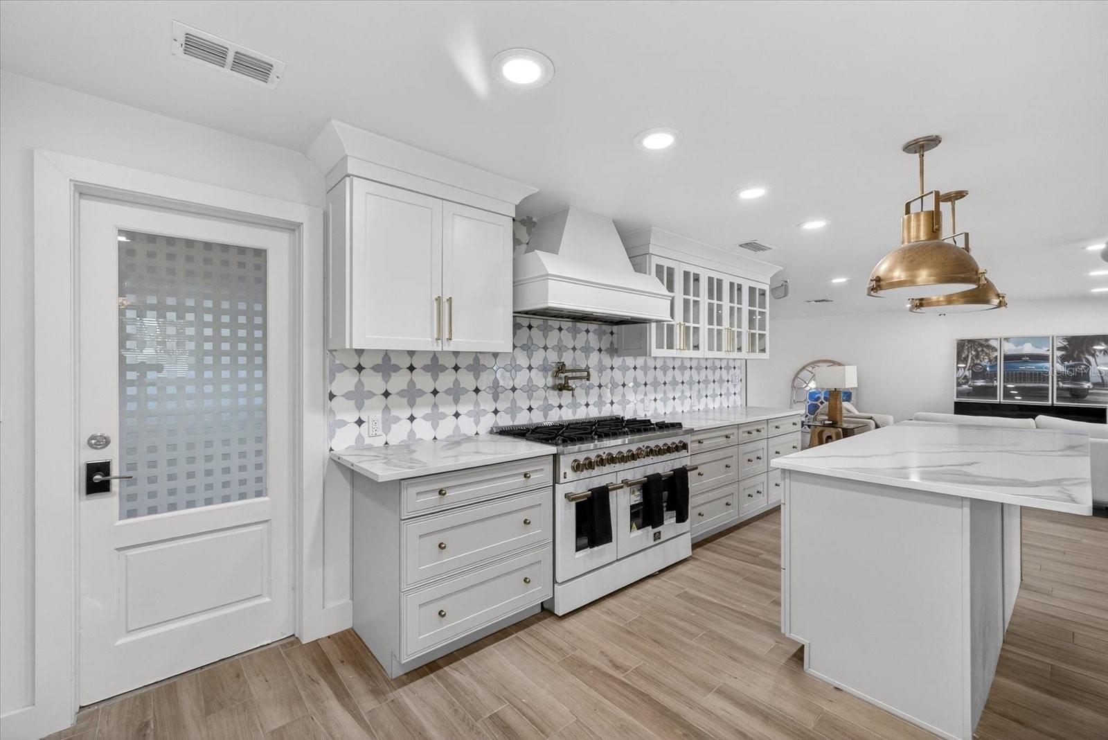 BAHIA SHORES 3RD ADD - Residential